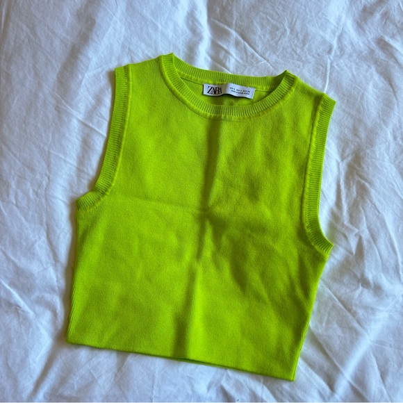 Zara Tops - PRICE DROP🩷Zara Sweater Tank Top
